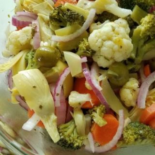 Marinated vegetable salad in bowl